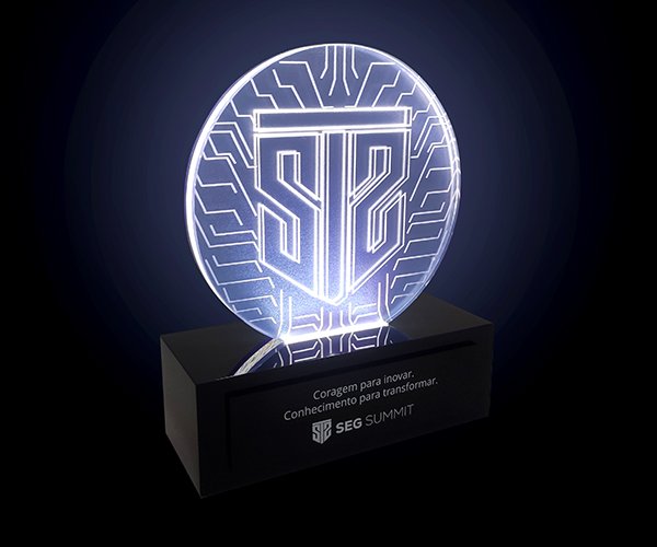 Troféu de LED SEG SUMMIT