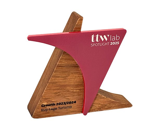 Troféu Turismo de Madeira nobre