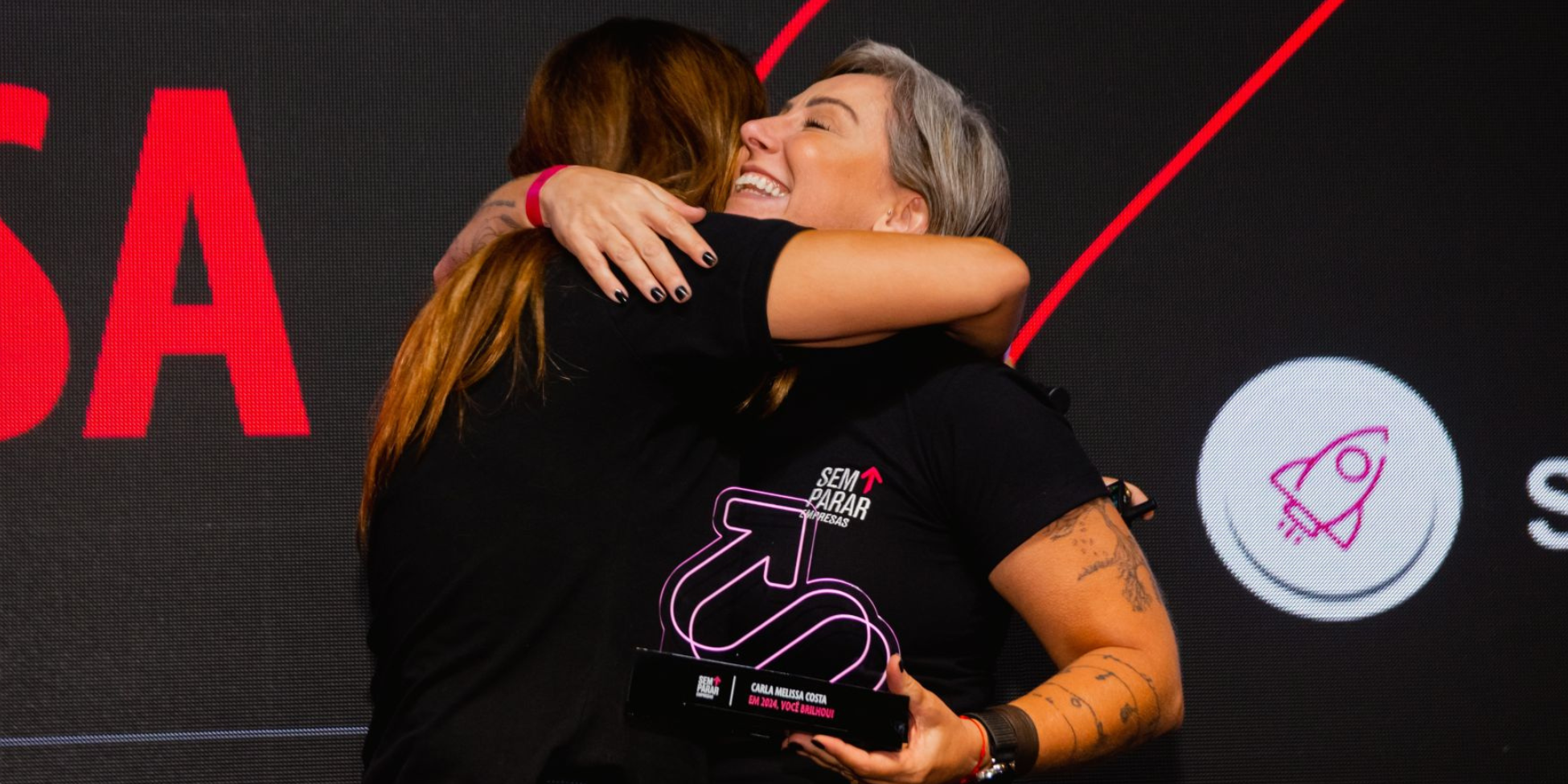 Como celebrar metas no trabalho motiva equipes e fortalece vínculos